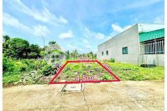 Bán nhanh 117m2 đất cần đước giá 880 triệu, shr