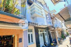 Bán nhà 4 tầng 2 mặt tiền hẻm xe hơi dt 6,5x14,5 shr hoàn công đủ