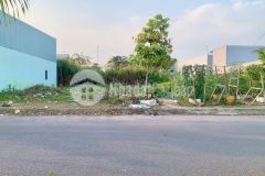 Cặp nền liền kề, mặt tiền đường bùi quang trinh trục chính cổng chào kdc phú an đi thẳng vào