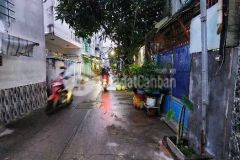 Bán nhà xe hơi 7 chổ đỗ cửa, phú định q8, 60m2 4x15m 3 tầng, nhỉnh 6 tỷ thương lượng