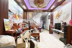 Bán nhà tân mai 60m mt 4.1m 13.5 tỷ gần ô tô ở ngay