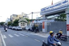 Cho thuê nhà mặt tiền xô viết nghệ tĩnh gần trường phan ngọc hiển giá 15 triệu