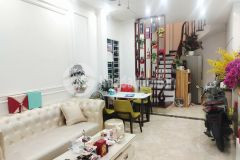 Bán nhà phố khương trung thanh xuân, ngõ thông gần đường ô tô, nhà đẹp ở ngay.