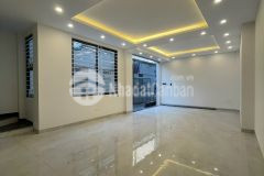 Nhà đẹp full nội thất hiện đại đường thoáng ngõ phố vũ xuân thiều dt 68m2. giá 9.8 tỷ