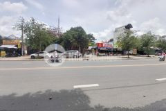 Nha măt tiên đương man thiên dt 127m vi tri vang kinh doanh tôt