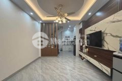 Bán nhà phúc lợi, long biên 33m2, 5t chỉ 5,7 tỷ ô tô đỗ gần nhà, giá thương lượng thêm