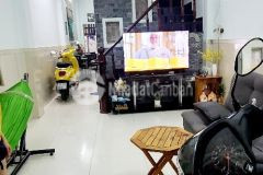 Chỉ 5,5tỷ có ngay nhà 3 tầng 60m2 nở hậu 5.56m hẻm xe hơi phú định, q.8