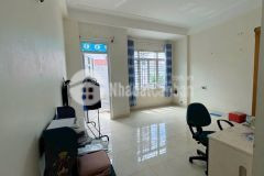 Bán nhà 3 tầng mặt đường tạ quang bửu, đồng tâm, vĩnh yên. 4 ngủ, 3 vệ sinh