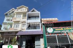 Bán nhà mặt tiền đường nhựa lê hồng phong