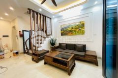 Nhà gần phố thịnh quang thái thịnh 6.5 tầng thang máy, xây mới đẹp, 44m2, lô góc ngõ thông