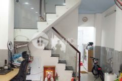 Nhà 1t1l hẻm ba gác đường nam hòa, phước long a, q9, dt 40m², 4.35tỷ tl.