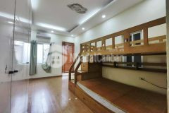 Cho thuê nhà ngõ 135 đội cấn, ba đình, full đồ, gần bãi gửi ô tô, sân rộng, gần hồ