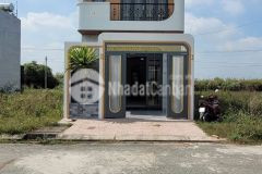 Cần bán gấp nhà mặt tiền vừa xây xong tại dt 826