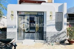 Ban căt lô nha câp 4 82m² gân chơ binh chanh gia 735triêu