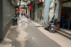 Bán nhà mặt phố phùng khoang ngay cạnh lương thế vinh 42m mặt tiền 3,3m vuông vắn 11 tỷ