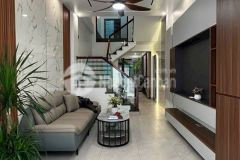 Bán nhà 3 tầng ngõ phố nguyễn đình chiểu, ph ngọc châu, tp hd, 40.5m2, 3 ngủ, gần đường