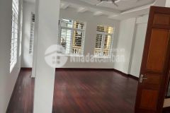 Cho thuê nhà ngõ xuân thủy, cầu giấy cách phố 50m 50m x 5t giá 25 triệu ô tô, kd