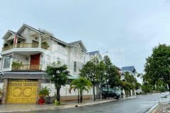 Bán đất biệt thự phước sơn, p.11, tp. vũng tàu 10 x 18, giá 11,5 tỷ.