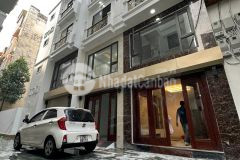 Cho thuê nhà mới, thang máy ô tô 35m x 6t giá 21 triệu văn chương đống đa