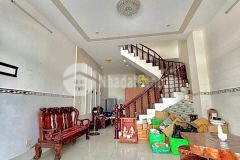 Bán căn nhà đẹp 1 trệt 2 lầu 173m2 sàn đường b4 kdc hưng phú 1