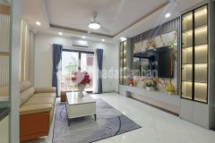 Bán nhà giải phóng hoàng mai, 5 tầng mặt tiền rộng, nhà mới thang máy, gần đường ô tô.