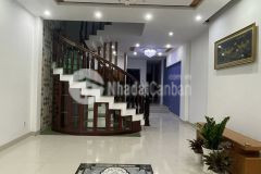 Nhà 2 tầng đường 12m vĩnh hòa gần biển, kinh doanh tốt, giá chỉ 6,4 tỷ