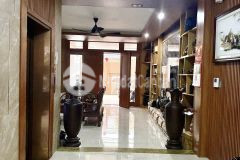 Mt tân bình giáp với quận 10 gân chợ tân bình cv lê thị riêng cx bắc hải