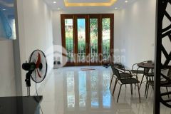 Cho thuê nhà ngõ 406 hồ tùng mậu, cầu giấy 35m x 5t giá 16 triệu nhà mới đẹp