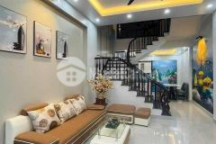 Bán căn nhà 3.5 tầng ngõ đường hồng quang, tp hải dương, 52.8m2, mt 4.32m, 4 ngủ, ngõ oto