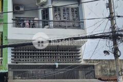 Bán nhà mặt tiền đường số 14, p.5, gv 5 x 16, giá 18 tỷ.