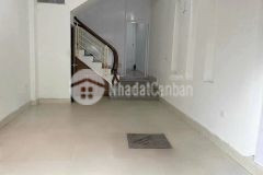 Cho thuê nhà ở ngõ 259 yên hòa, cầu giấy 35m x 4t giá 18 triệu ô tô tránh kd