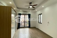 Cho thuê nhà ngõ 322 đường mỹ đình, nam từ liêm 36m x 5t, 4pn5vs giá 12.5 triệu