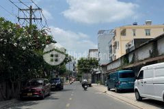 Bán nhà 496 dương quảng hàm, p.6, gò vấp 5,2 x 31, giá 20 tỷ.