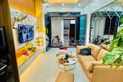 Phố giáp nhị, hiếm dt 2730m2, full nội thất đẹp, 4tầng, mt 3.3m, giá 4.6tỷ.