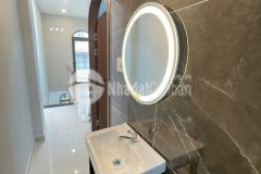 Lạc long quân tân bình 42m 3 tầng 4pn không lg.