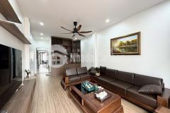 Nhà phố nguyễn chí thanh, 10m ra phố, 62m2 x 6t thang máy, ôtô tránh, đỗ cửa, kinh doanh, văn phòng