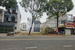 Bán 2 lô đất liền kề phường phú tân tp hcm, dt 10x20, shr chỉ 6.6 tỷ. lh0339947032.