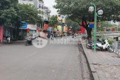 Trung tâm câu giây, sat ô tô, ngo thông, nha dân xây, 50m2, 4 tâng