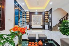 Cần cho thuê gấp nhà ngõ 51 nguyễn hoàng, mỹ đình 45m x 4t5 ngủ giá 15 triệu