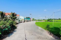 Bán nền thổ 5x32 2 mt trước và sau, bê tông rộng rãi 6m cách cao thị mai 200m tại xã tân trụ tỉnh tâ