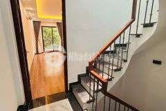 Chủ cần bán nhà văn cao ba đình 45 m, 5 tầng, mt 3.1, giá 16.8 tỷ 0968181902.