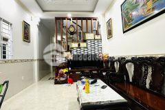 7.9 tỷ có gara ô tô 6 phòng mặt tiền 10m q12 kinh doanh đỉnh