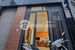 Hiếm có, khó tìm nhà 2 mặt tiền, 2 căn riêng 8pn chỉ 7.6 tỷ q12