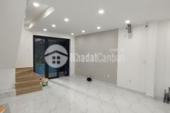 Hậu giang quận 6 hai tầng full nội thất giá chỉ 3...tỷ.