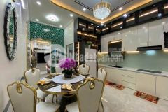Bán nhà mới xây ngay công viên khu dân cư trường an vĩnh long tặng full nội thất