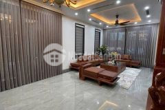 Cho thuê căn biệt thự 3 tầng khu ecopark, tp hải dương, 200m2, sân vườn đẹp, an ninh