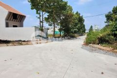 Bán nền thổ cư đường số 4, kdc 135, thị trấn bến lức dt 144m2 giá 3,4 tỷ