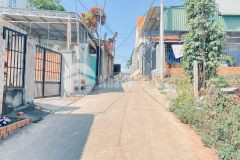 Đất hẻm liên hiệp cũ, trung tâm đức trọng, lâm đồng