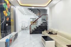 Hương lộ 2 bình tân nhà mới 2 tầng hẻm xe hơi chỉ 4 tỷ hơn.