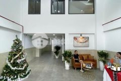 Bán chdv 6 lầu mới 100 17pn ngang 6m 108m2 ngay chợ phạm văn bạch tn 100tr chỉ 21.9 tỷ.